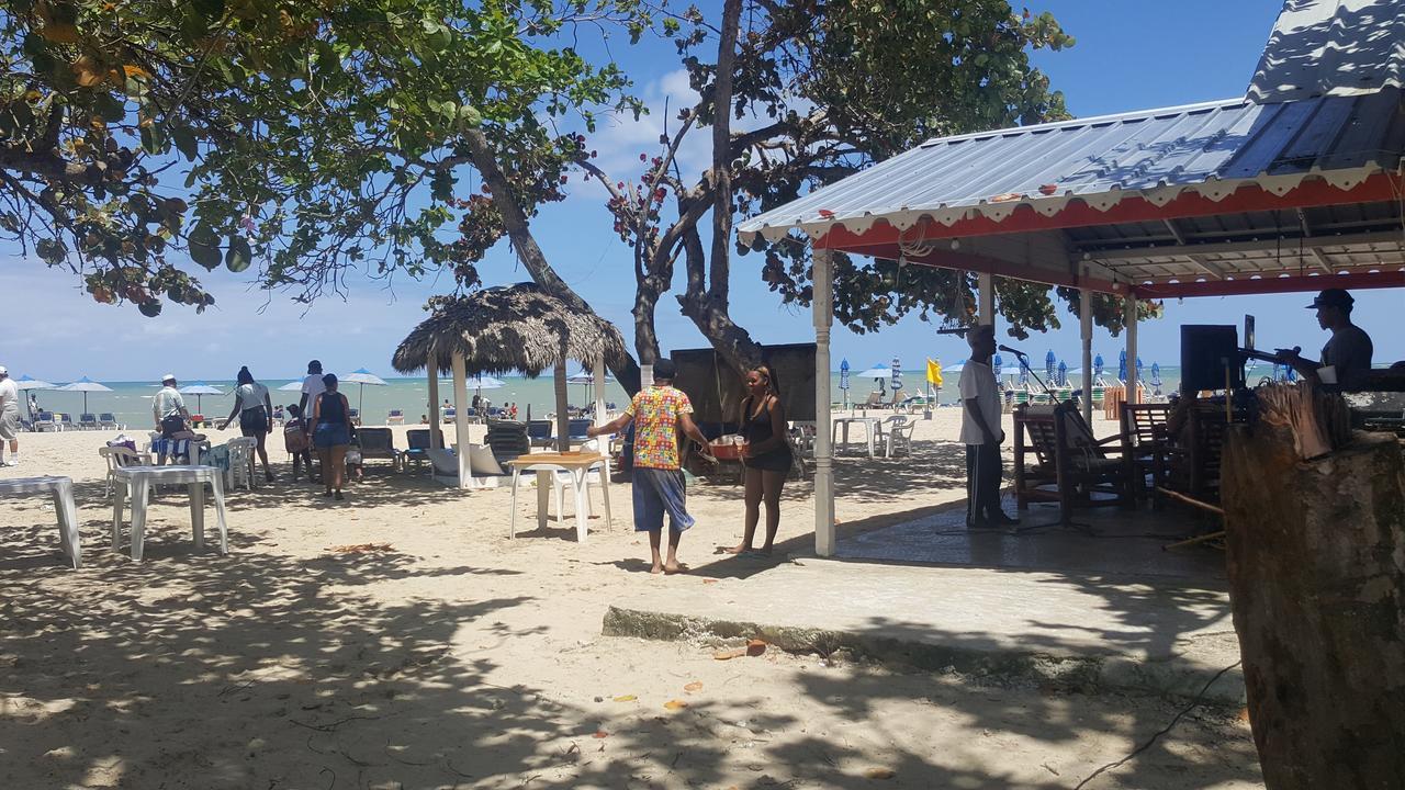 Apartamento Costa Azul En El Pueblito Puerto Plata Buitenkant foto